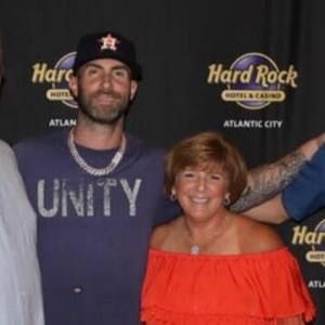 Meet your Posher, Mara